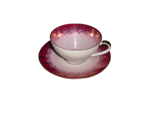 Pinkish red teacup set